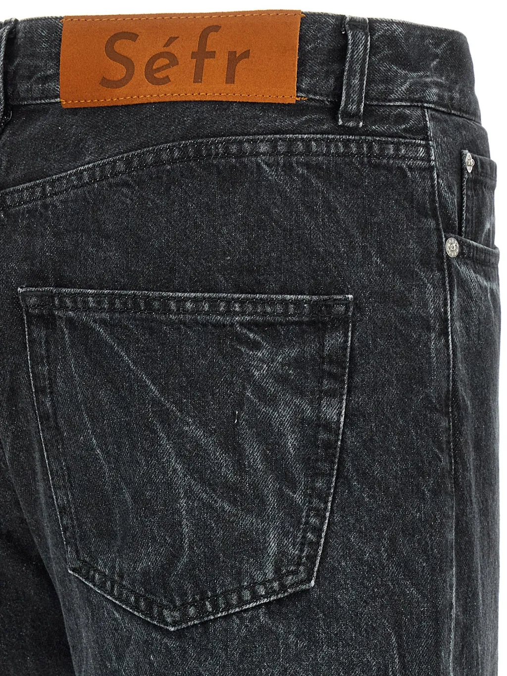 Classic Cut Five-Pocket Jeans