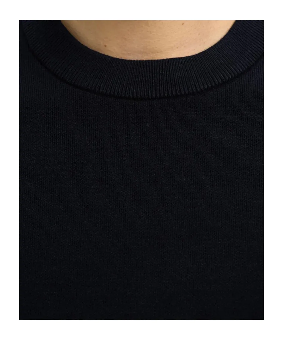 Crew Neck Long-Sleeved Sweater
