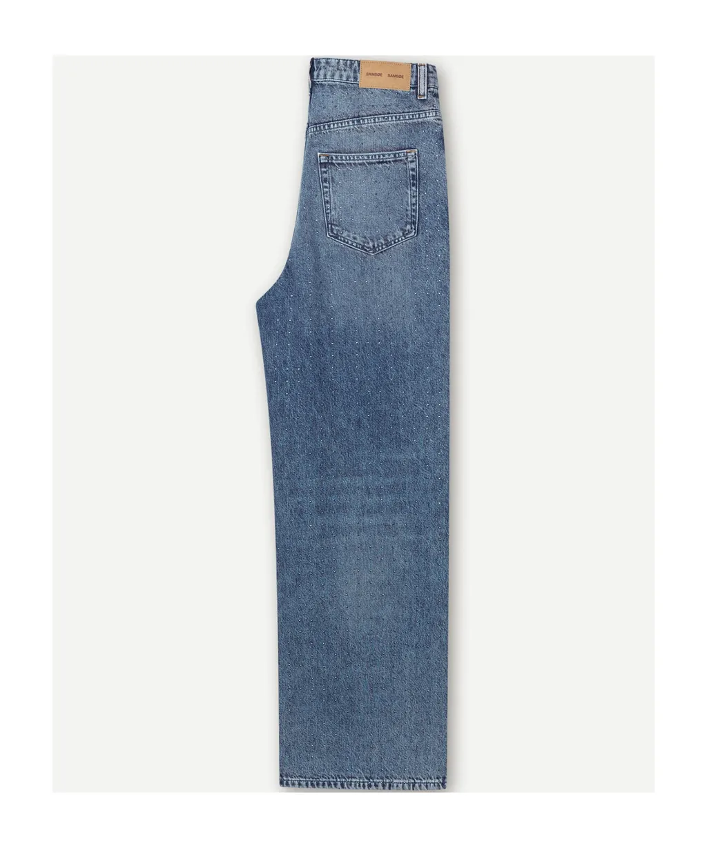 Wide-Leg Jeans