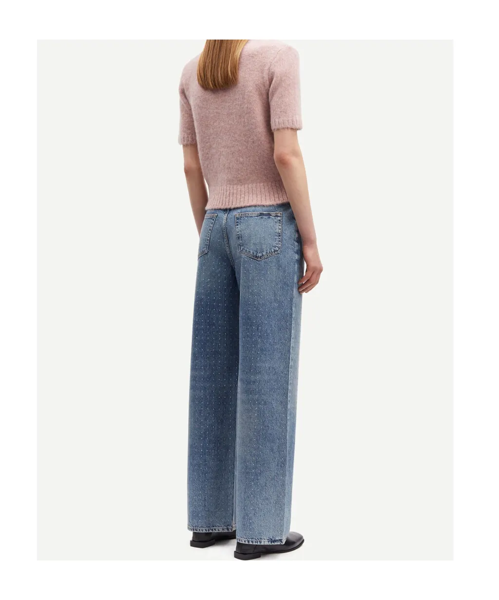 Wide-Leg Jeans