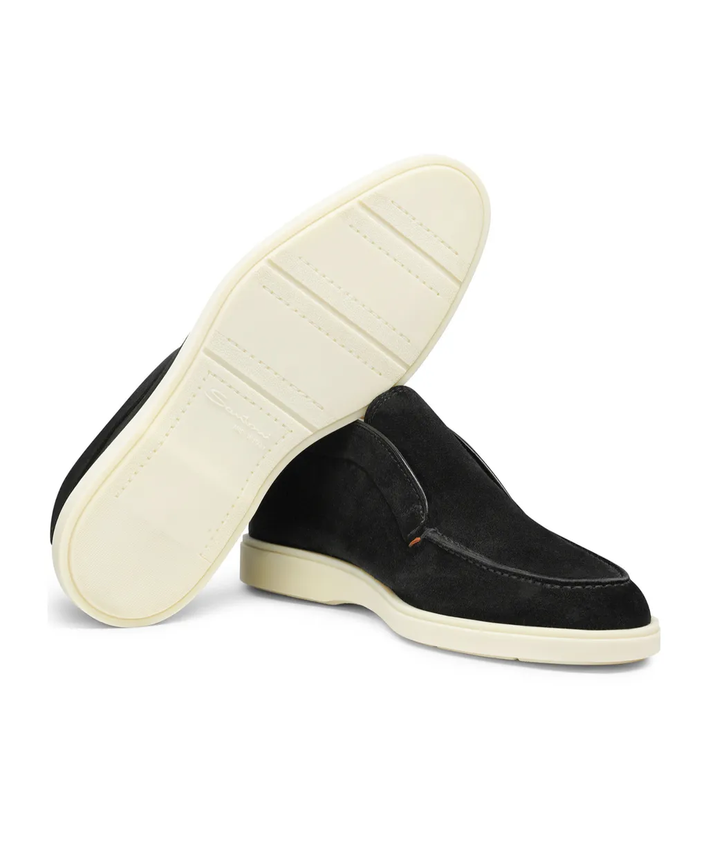 Desert Round Toe Slip-On Boots