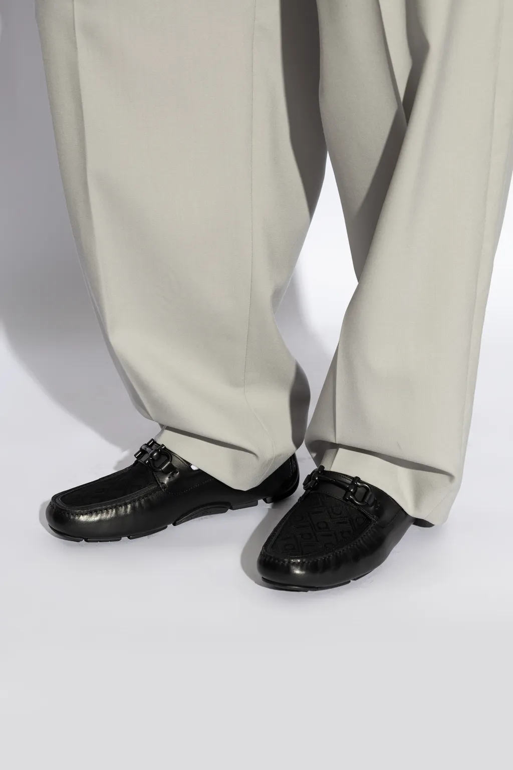 Round Head Logo Detail Loafers