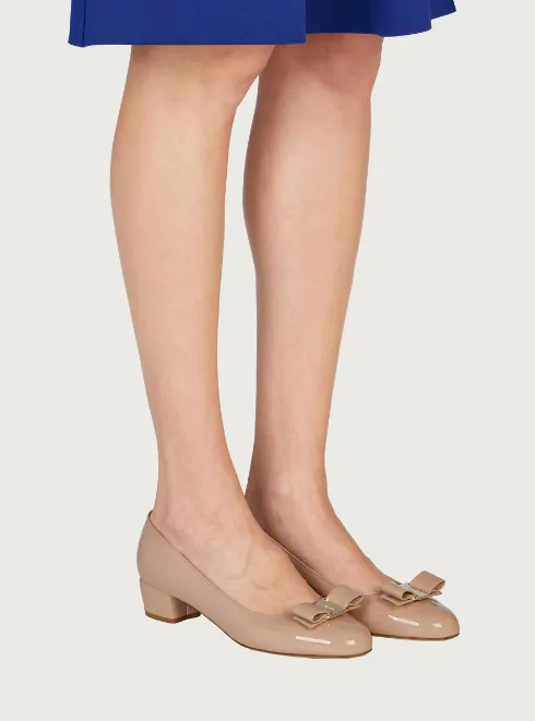 Gancini Leather Pumps