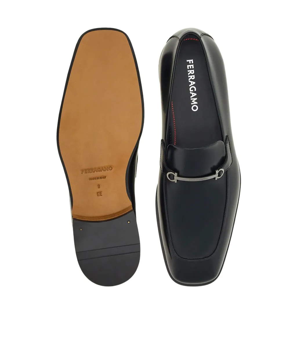 Gancini Ornament Moccasins