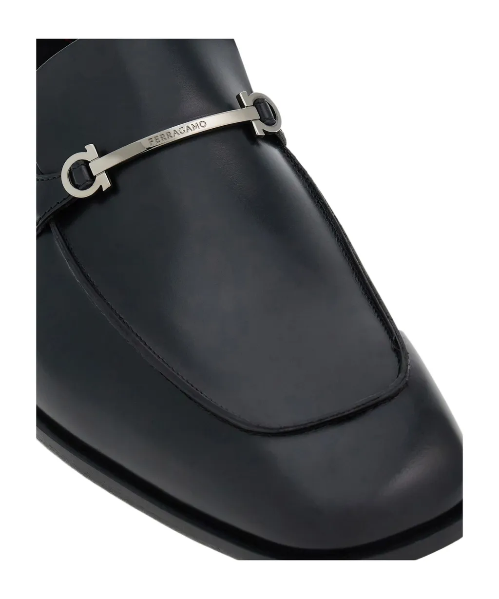 Gancini Ornament Moccasins