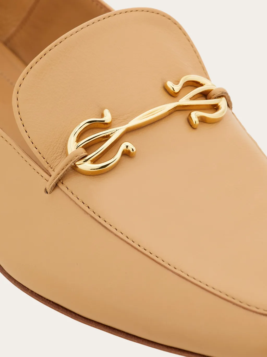 Gancini Decorative Loafers