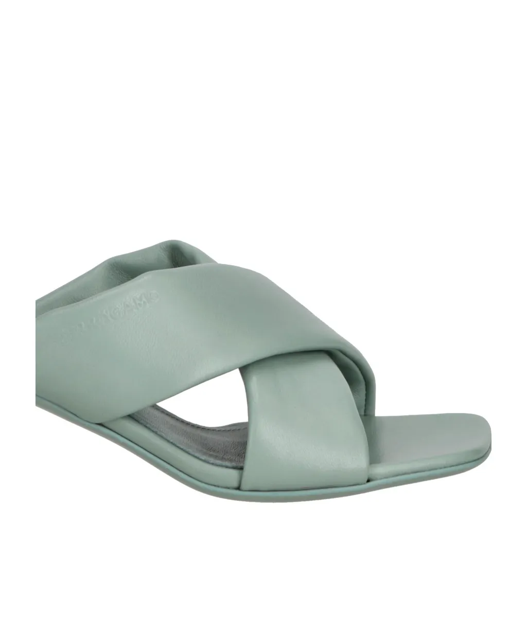 Crossover-Strap Sliders