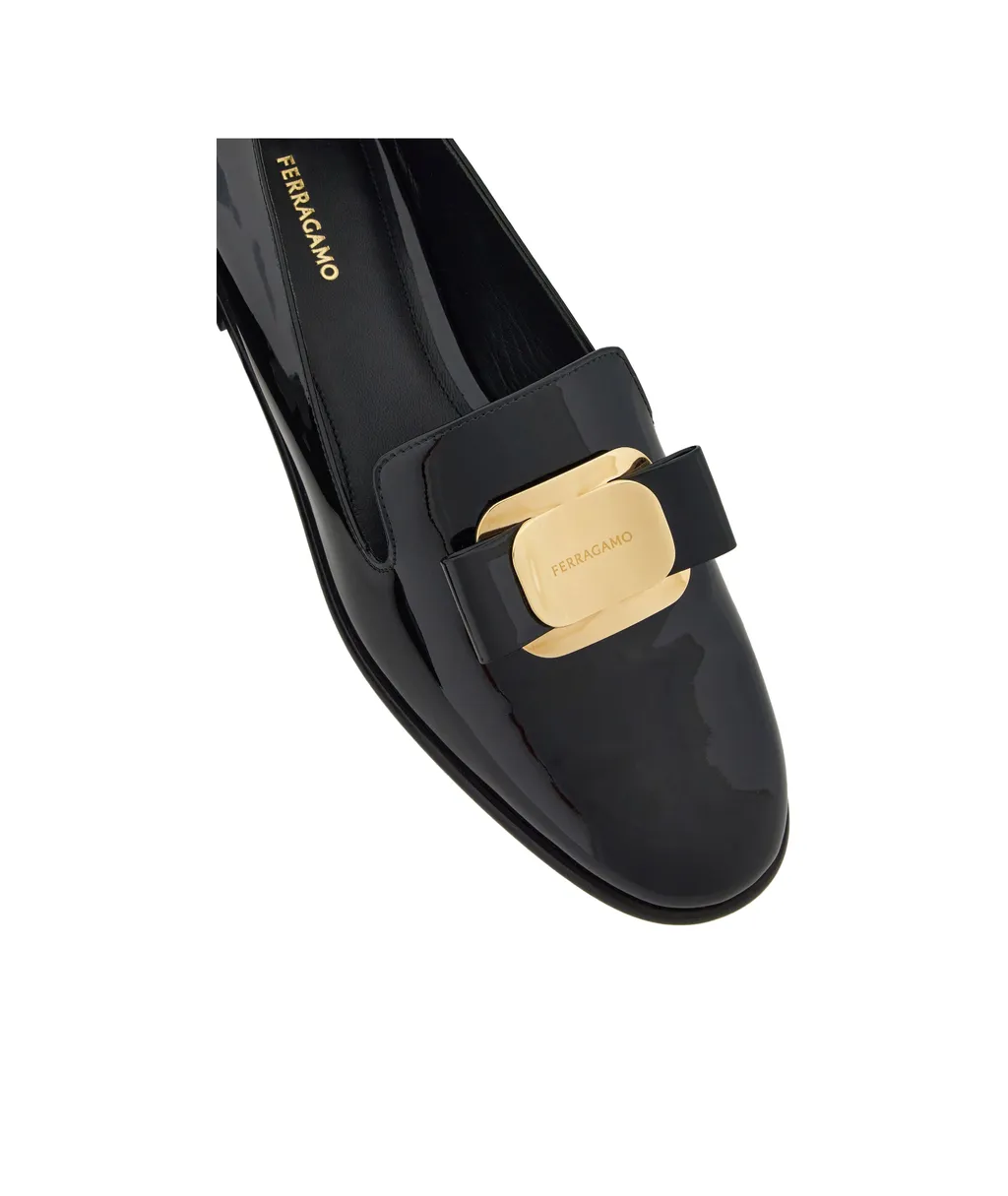 New Vara Plate Loafers