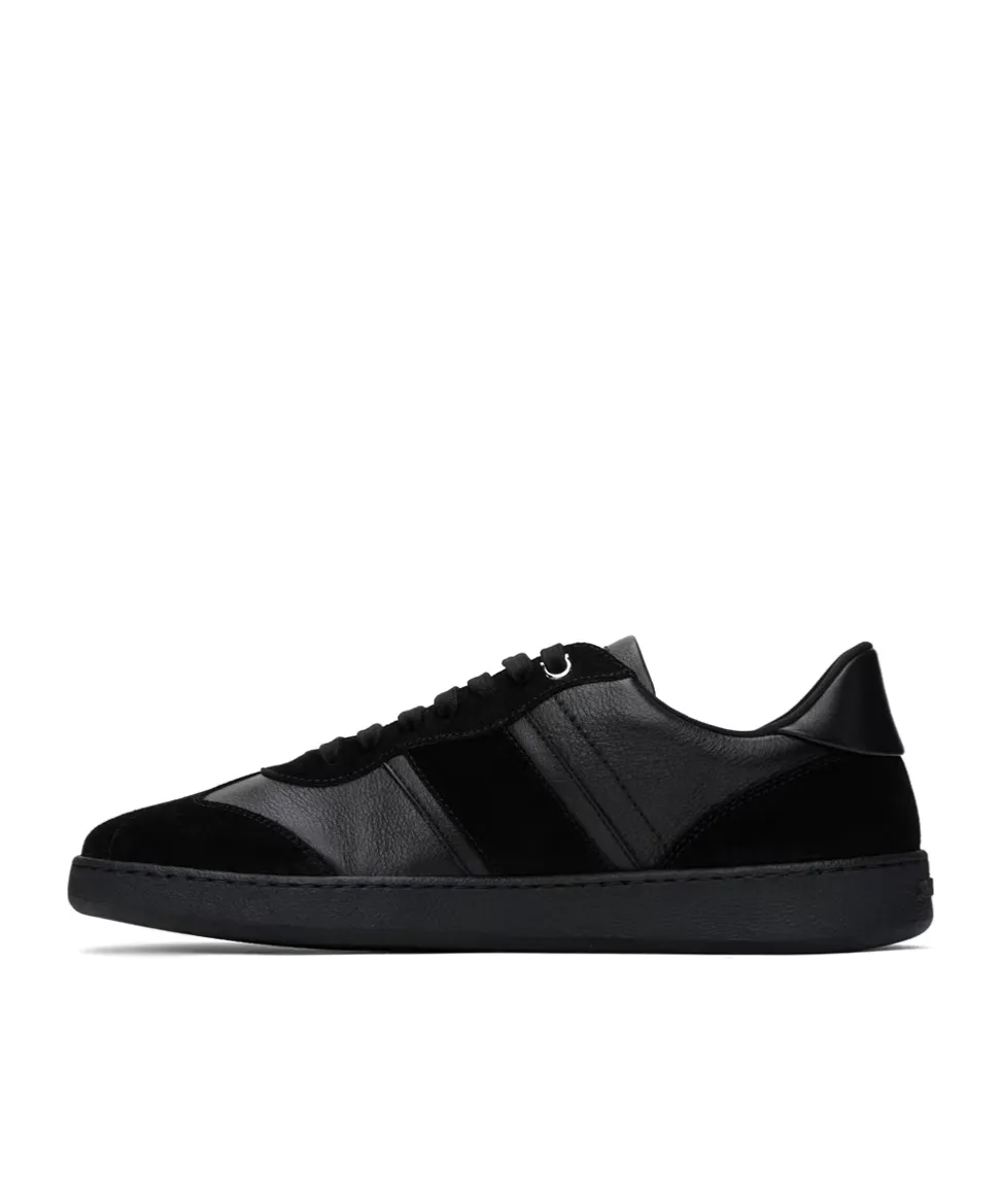 Embossed Logo Low Upper Board Shoes