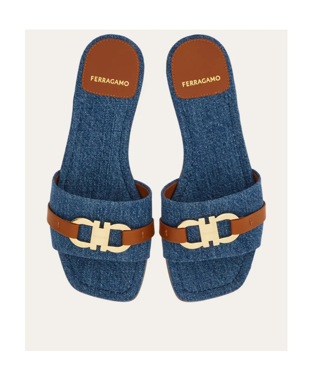 Gancini Buckle Slide