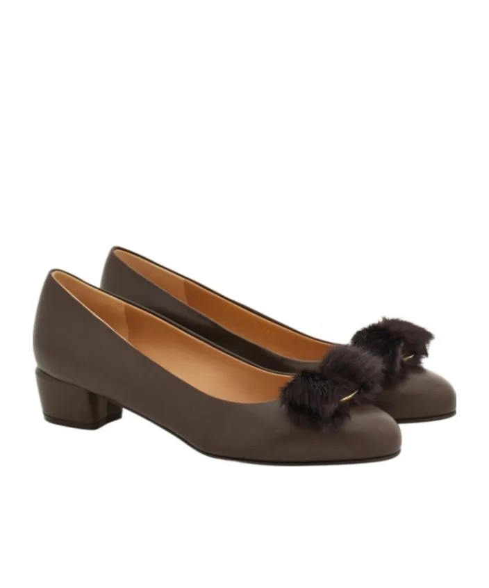 Vara Block Heel Pump