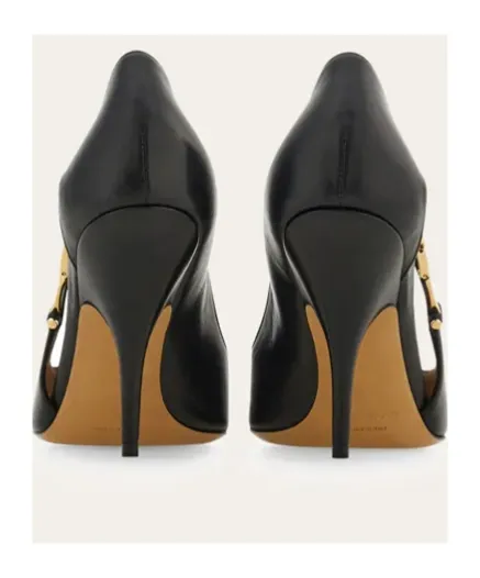 F Buckle Pump