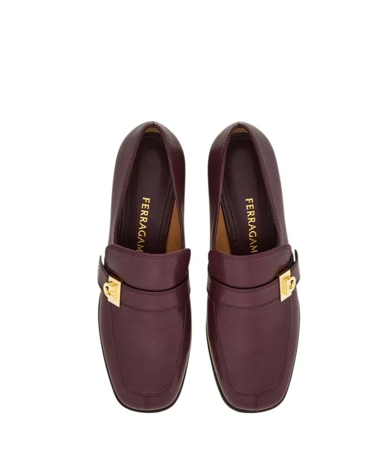 Hug Buckle Loafer Mule