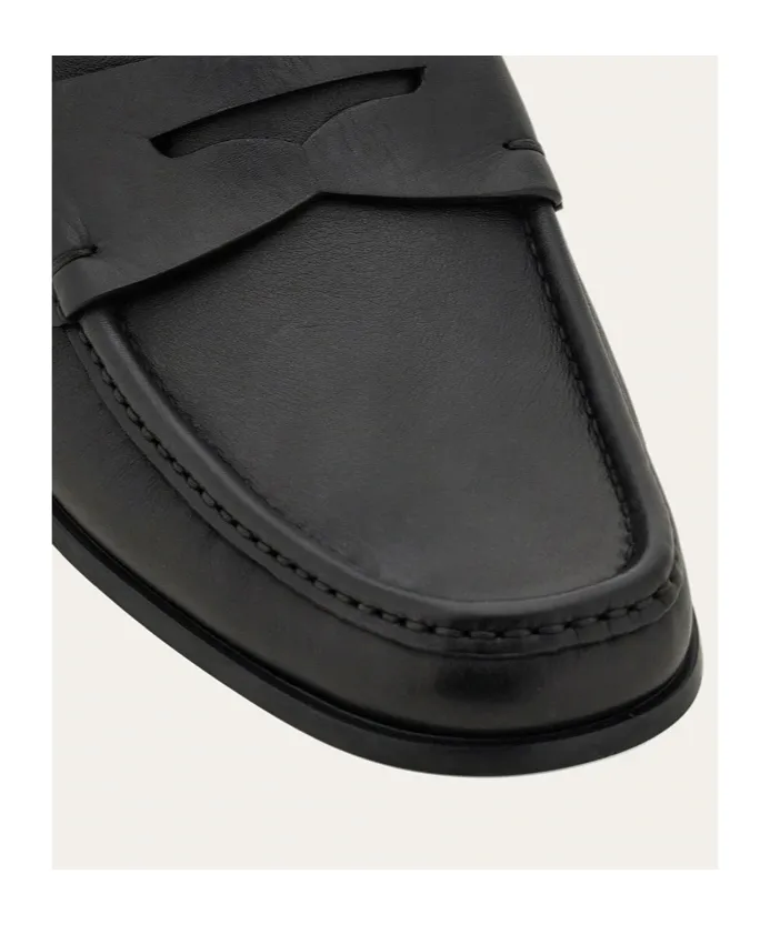 Penny Loafer