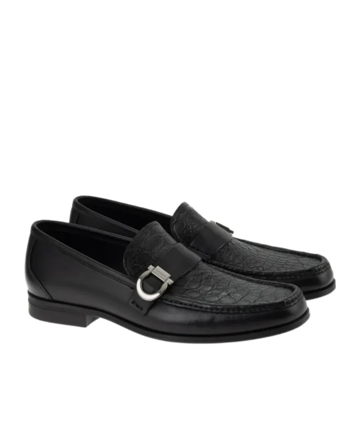 Loafer With Gancini Ornament