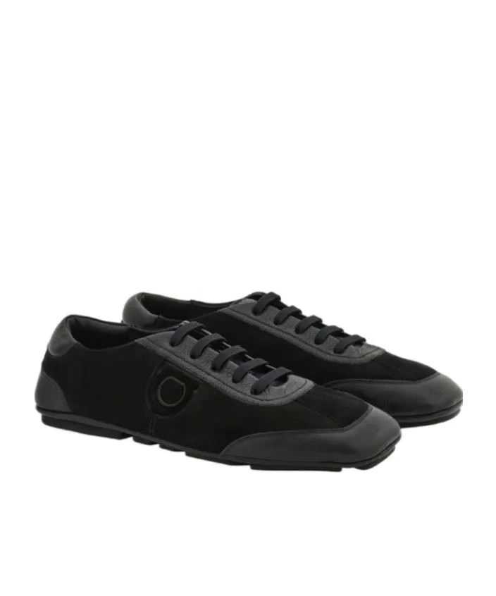 Lace-Up Driver