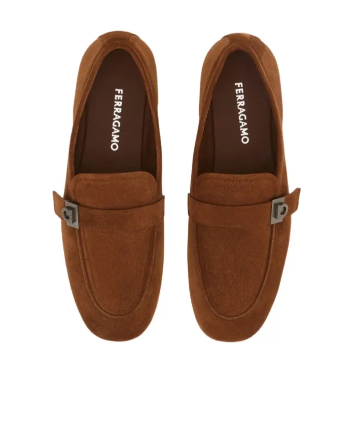 Hug Buckle Loafer