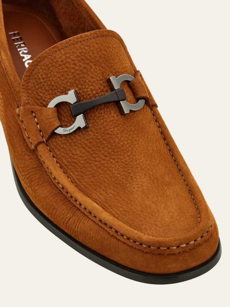 Gancini Buckle Loafer