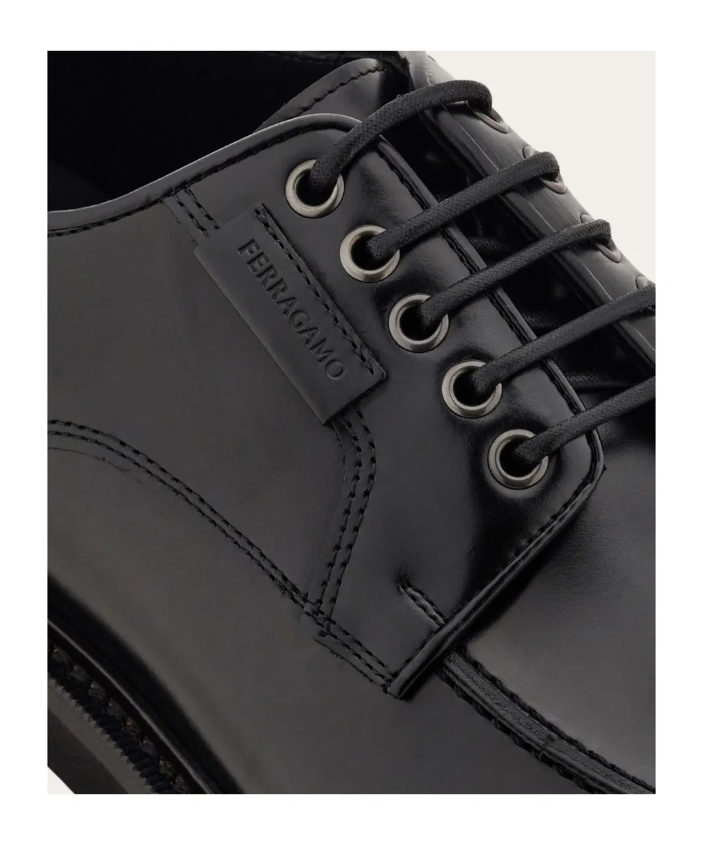 Derby Shoe