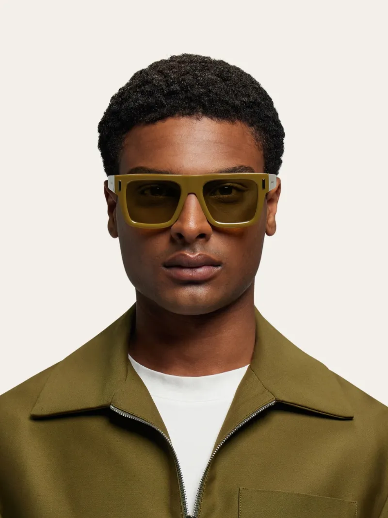 Geometric Frame Sunglasses