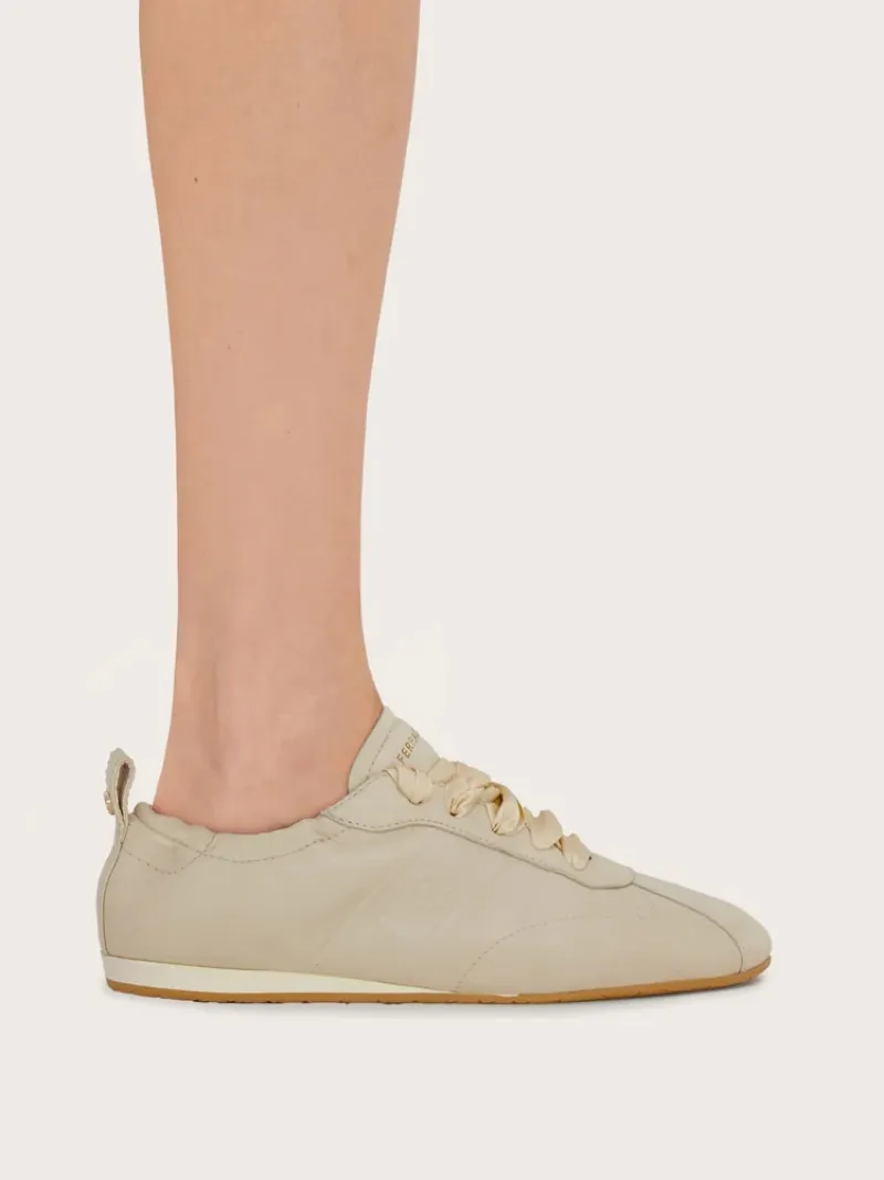 Hybrid Sneaker
