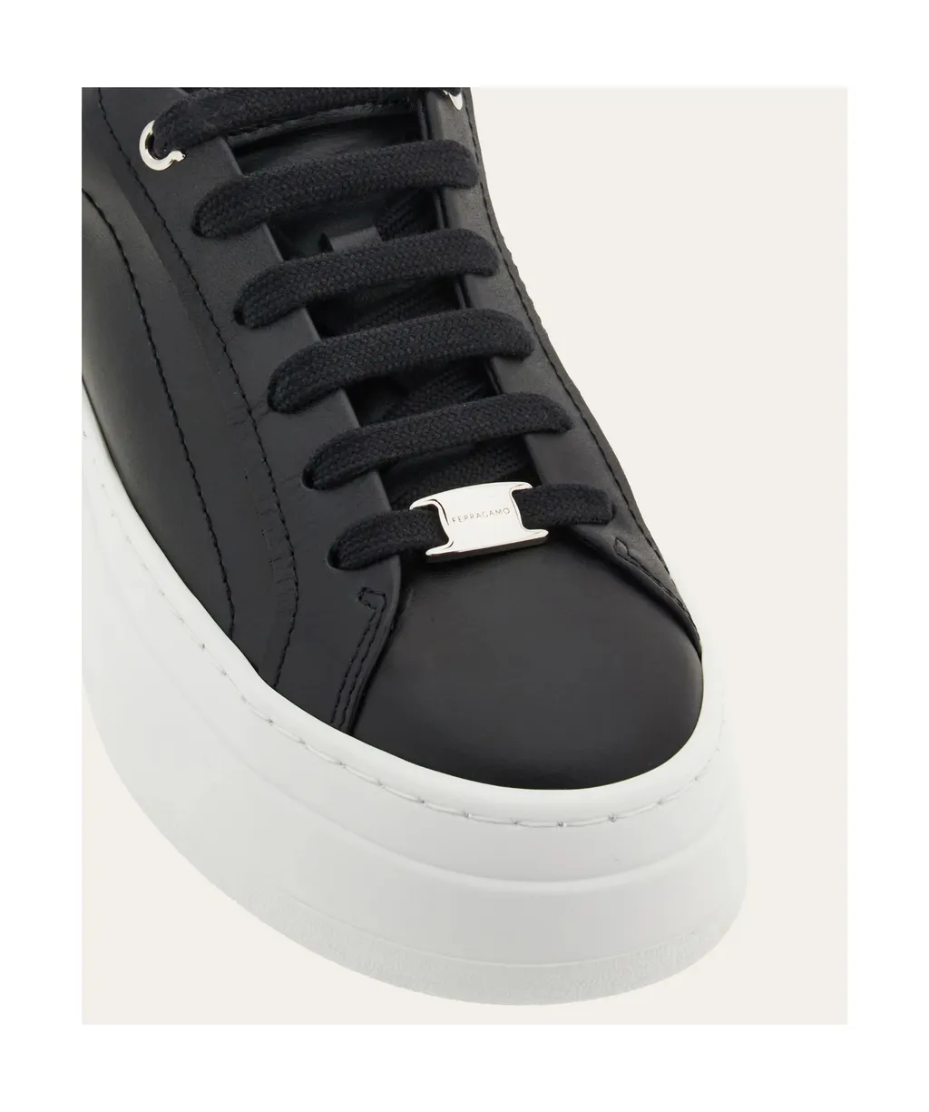 Wedge Sneaker