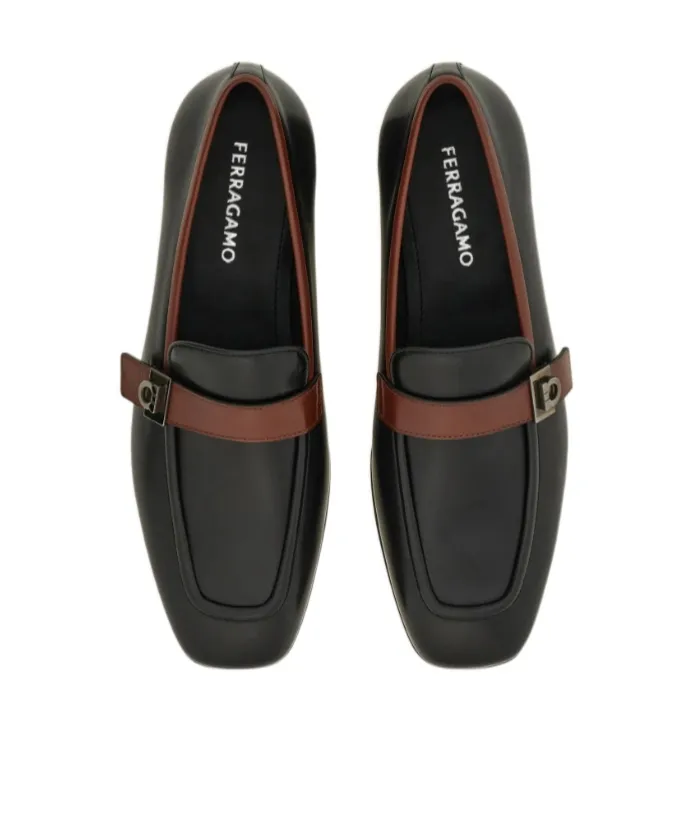 Gancini Hug Loafer