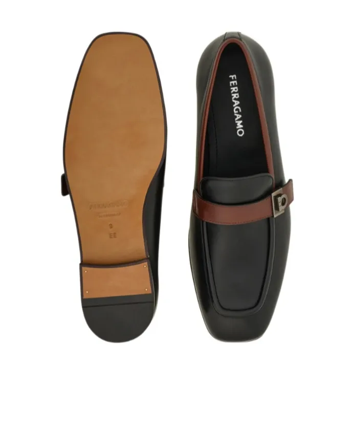 Gancini Hug Loafer