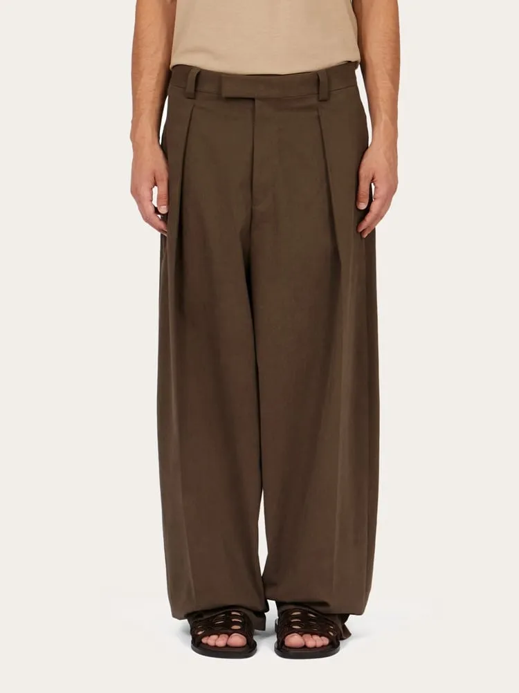 Wide-Leg Pleated Trousers