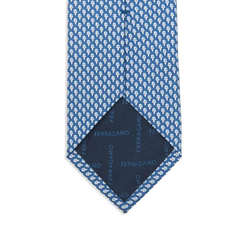 Pointed Tie