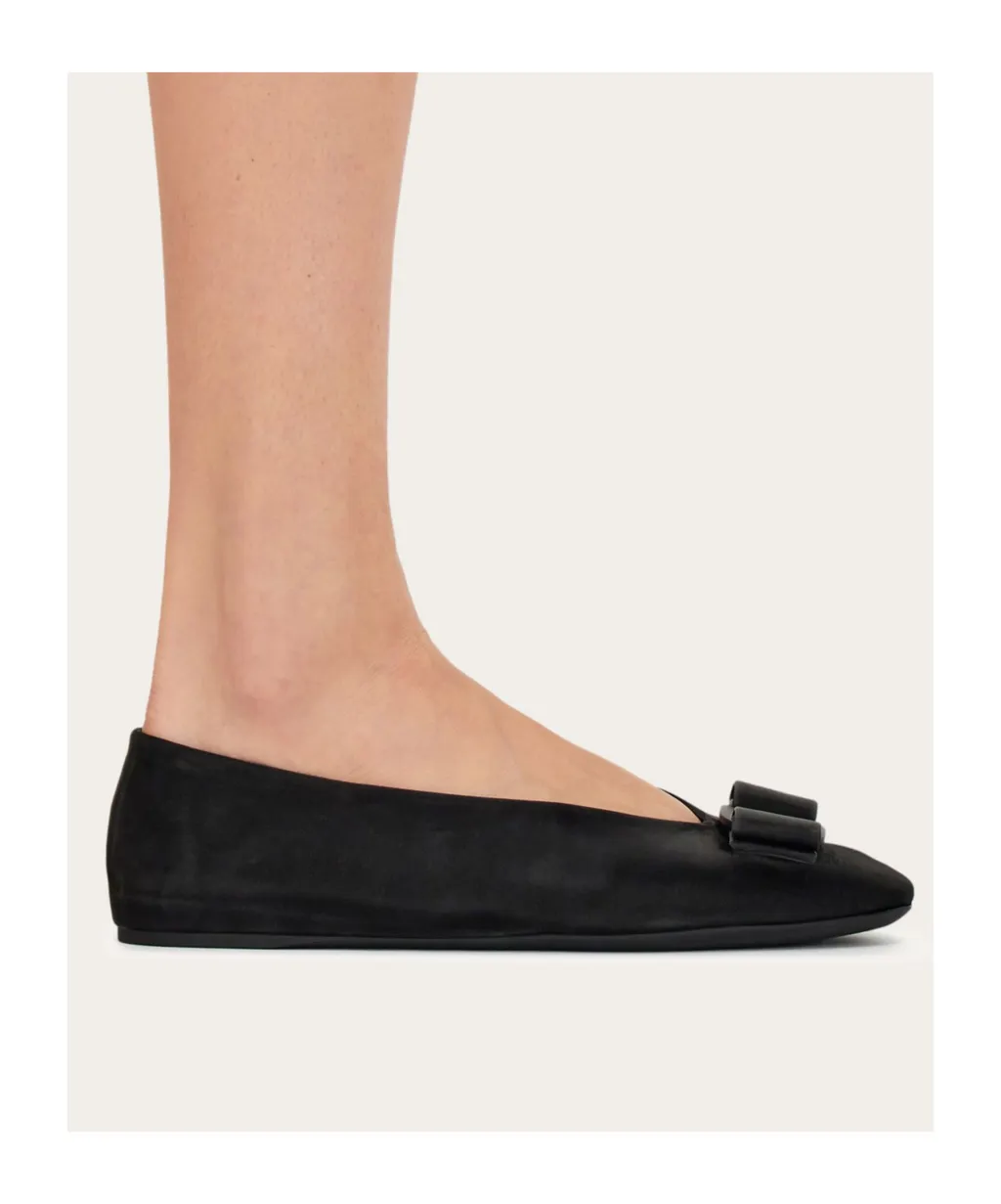 Ferragamo Bow-Detailed Ballerinas