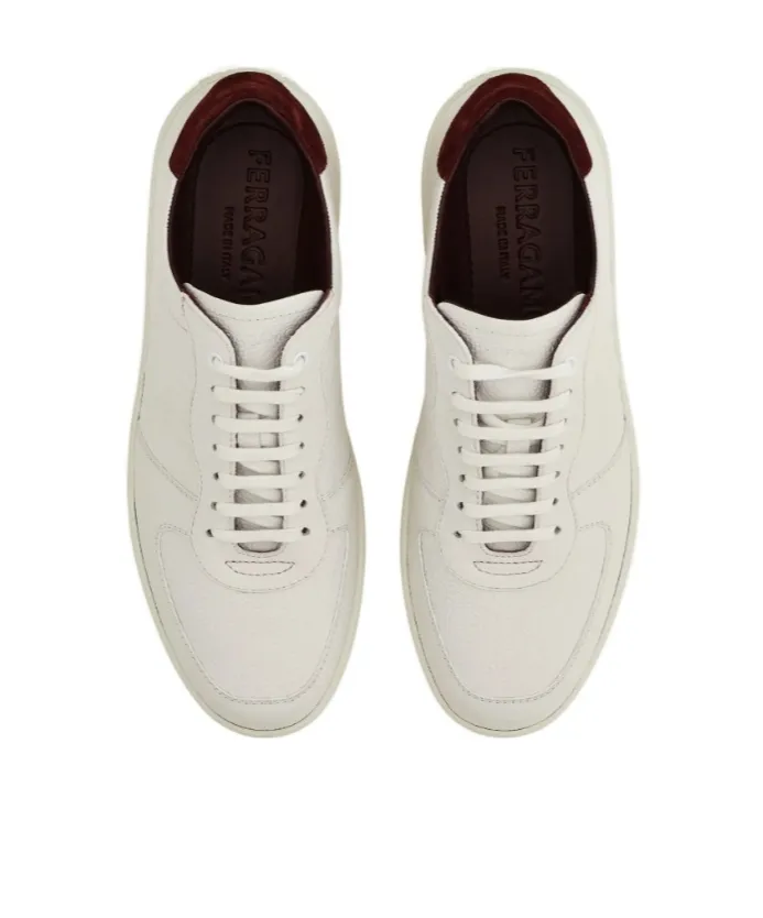 Low-Top Sneaker