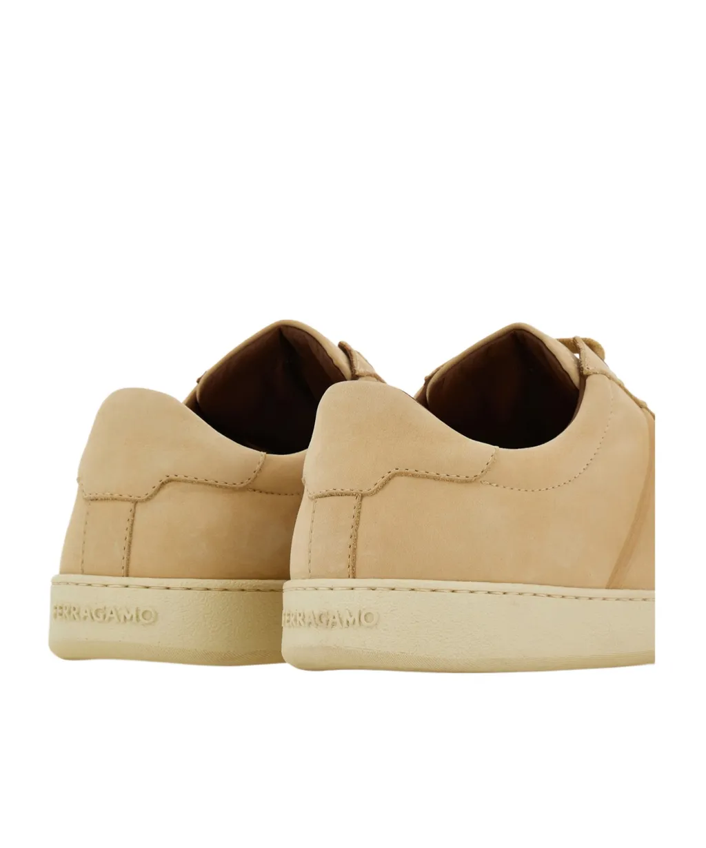 Low-Top Sneaker