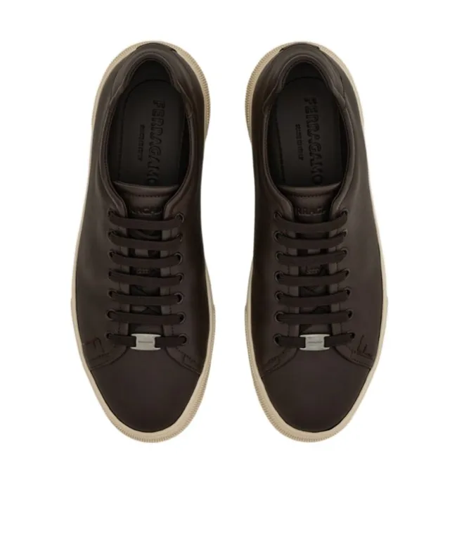 Elastic Lace Sneaker