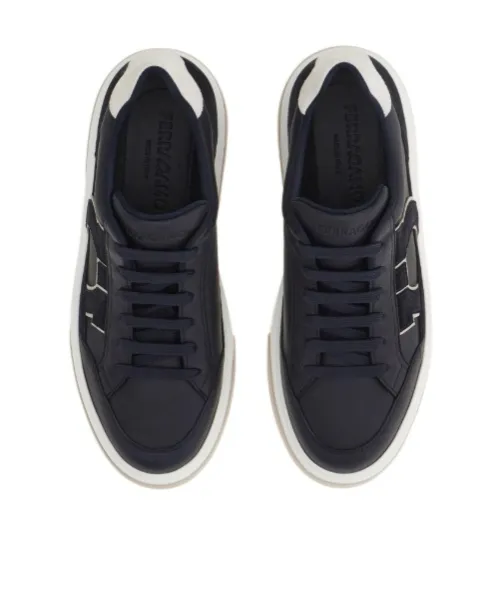 Gancini Low-Top Sneaker
