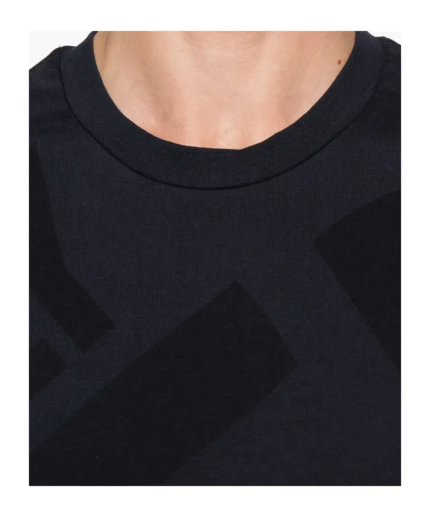 Short-Sleeved T-Shirt