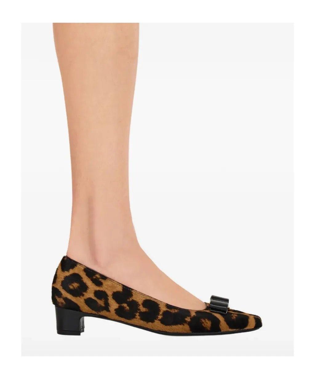 Leopard-Printed Mid-Heeled Pumps