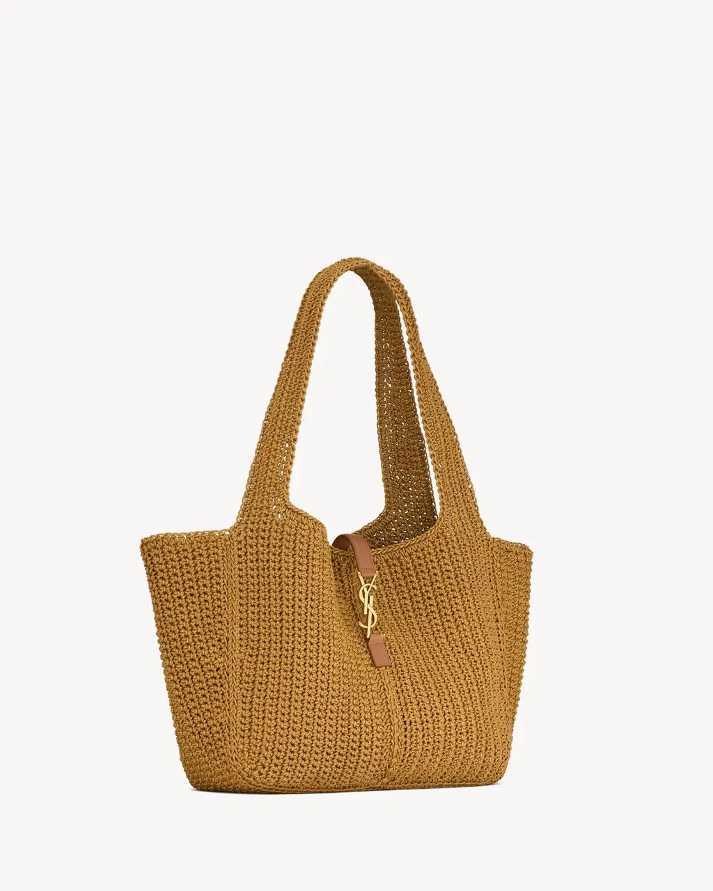 Le 5 à 7 Logo Plaque Shoulder Bag