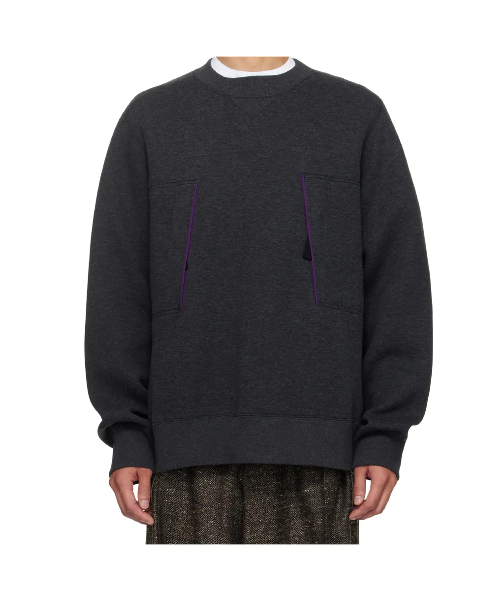 Round Neck Long-Sleeved Sweatshirt