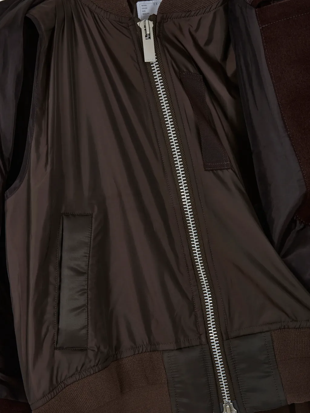 Toggle-Fastening Hooded Jacket