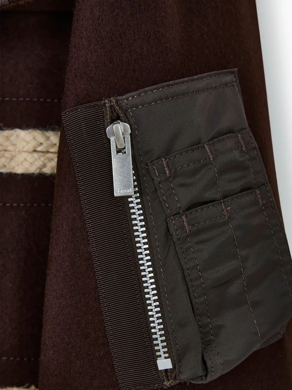 Toggle-Fastening Hooded Jacket
