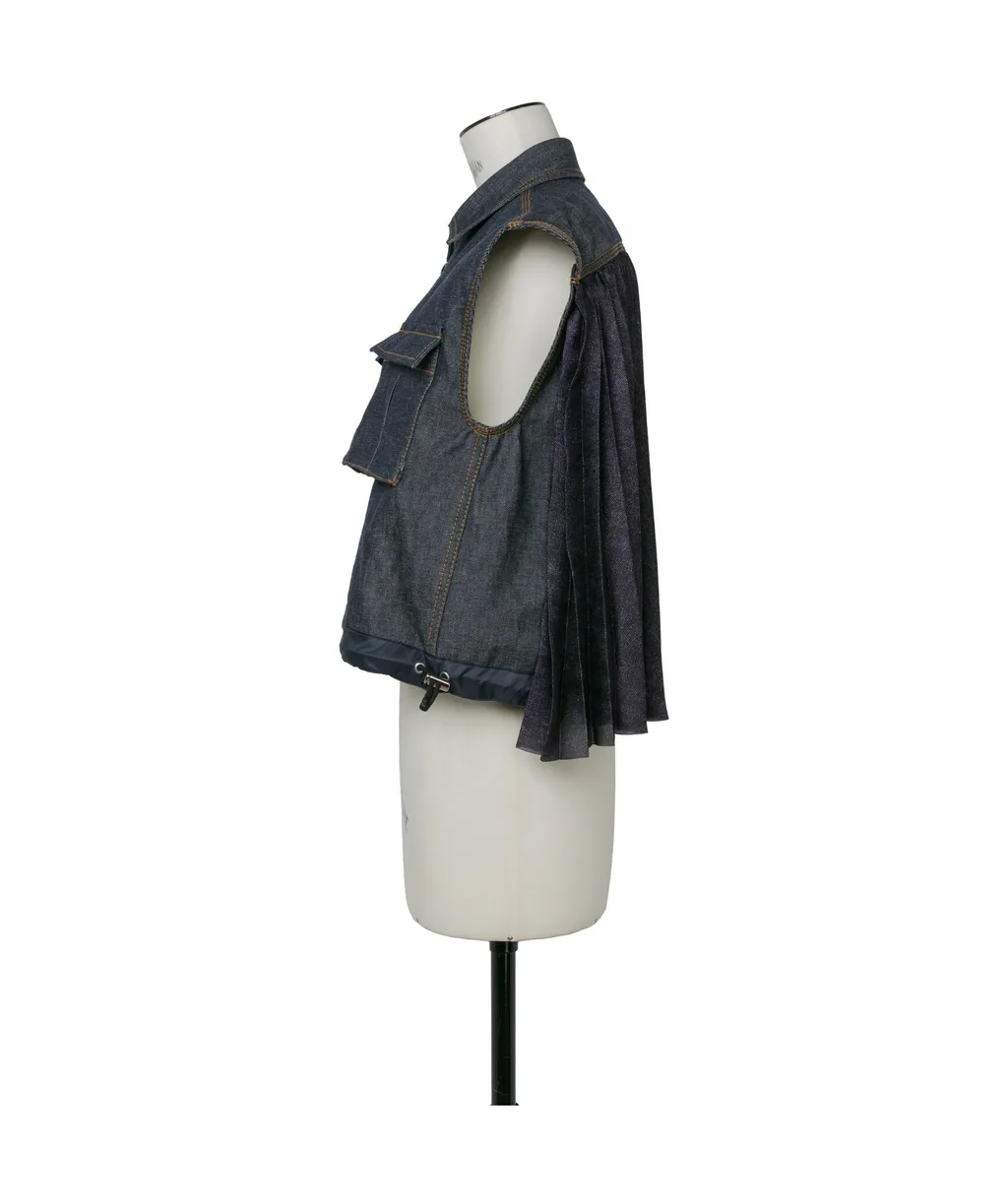 Collared Pleated Sleeveless Shirt