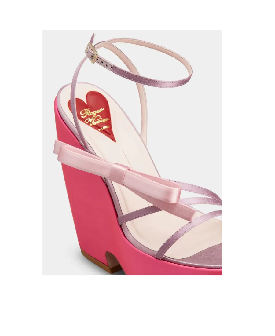 Bow Detailed Wedge Sandals