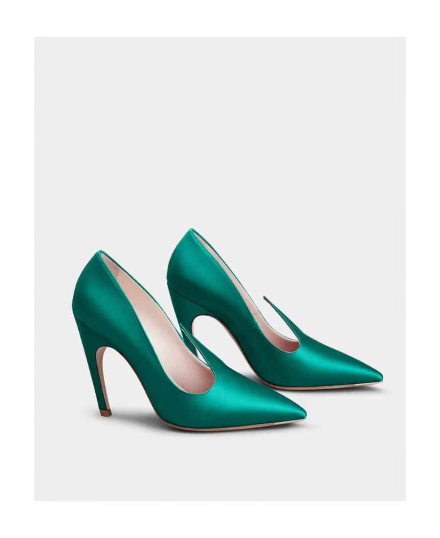 Choc Love Vivier Pumps In Satin