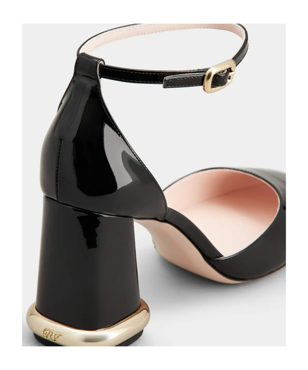 Buckle Detailed Square Toe Pumps