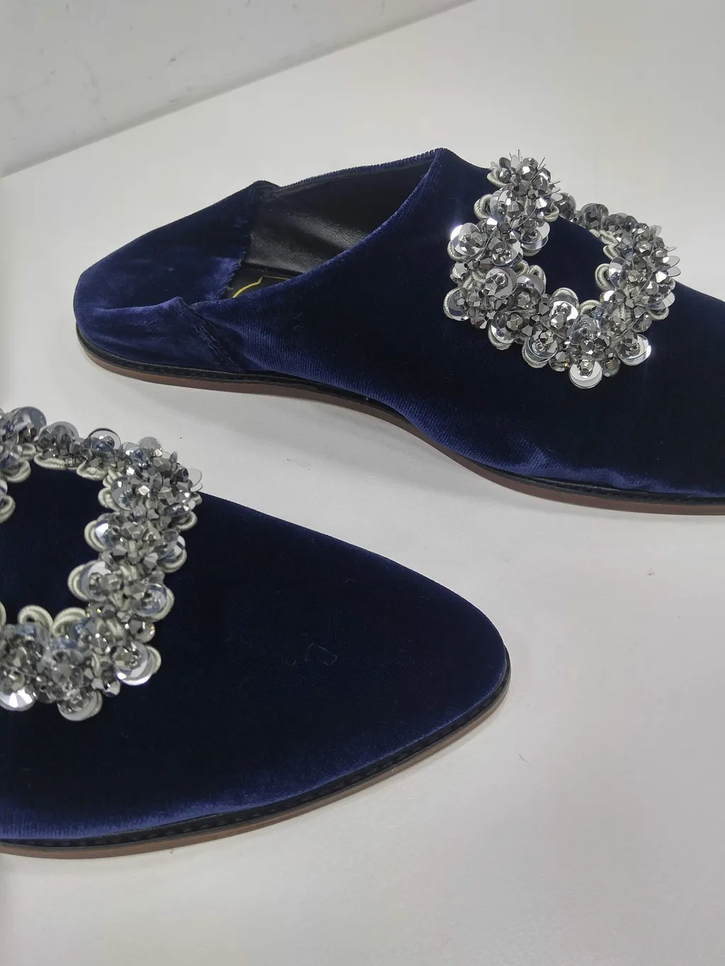 Metal Buckle Flat Shoes
