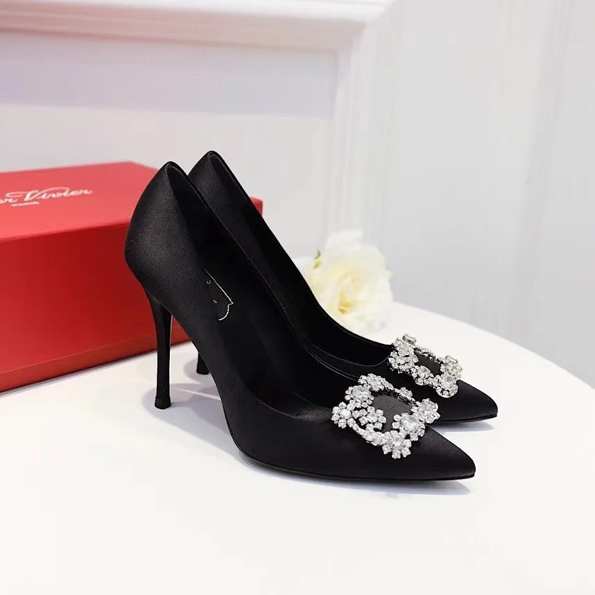 Flower Strass Buckle Pumps