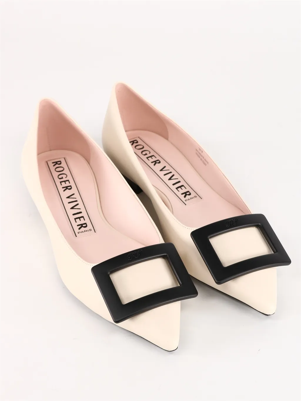 Gommettine Pointed-Toe Flat Shoes
