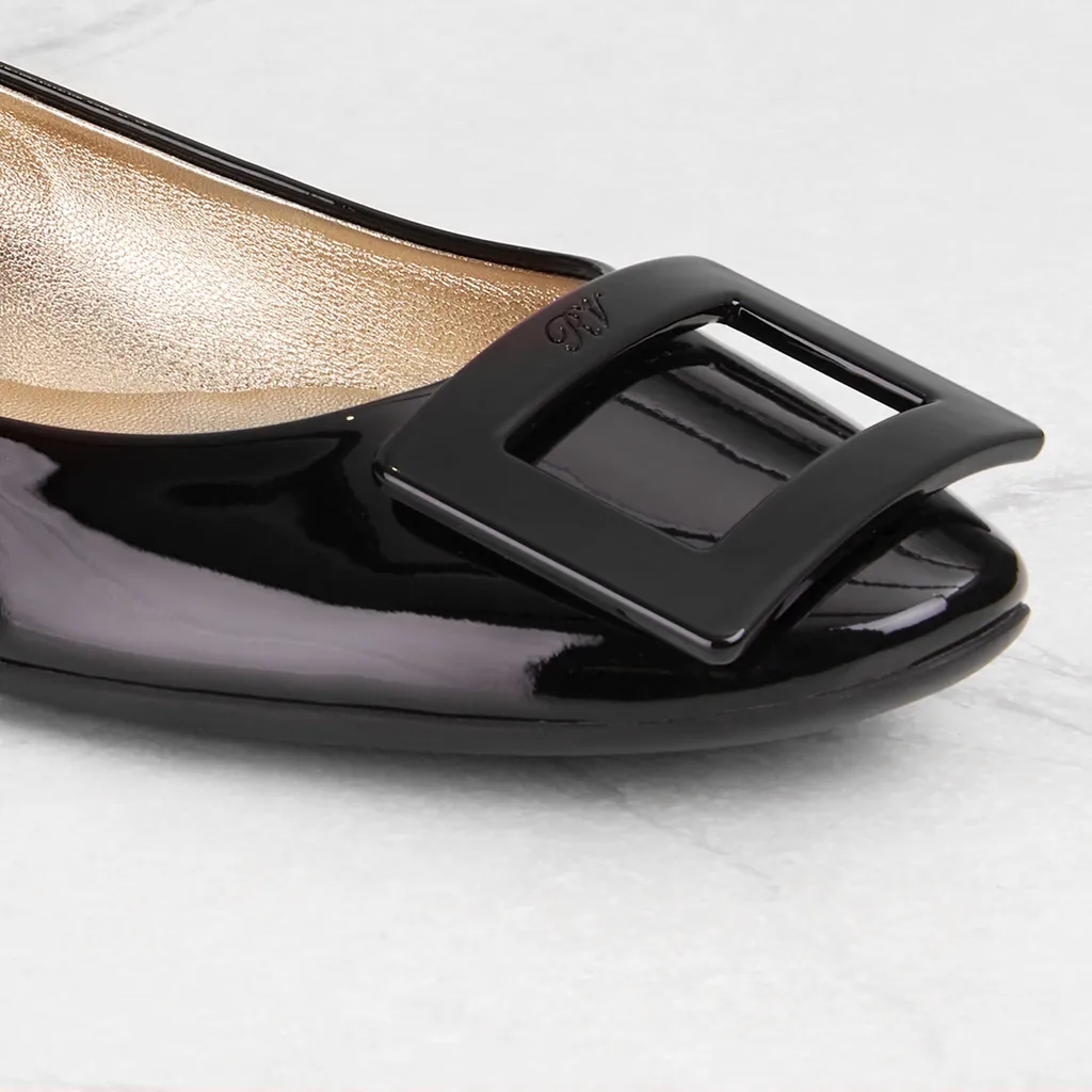 Shallow Flat Shoes