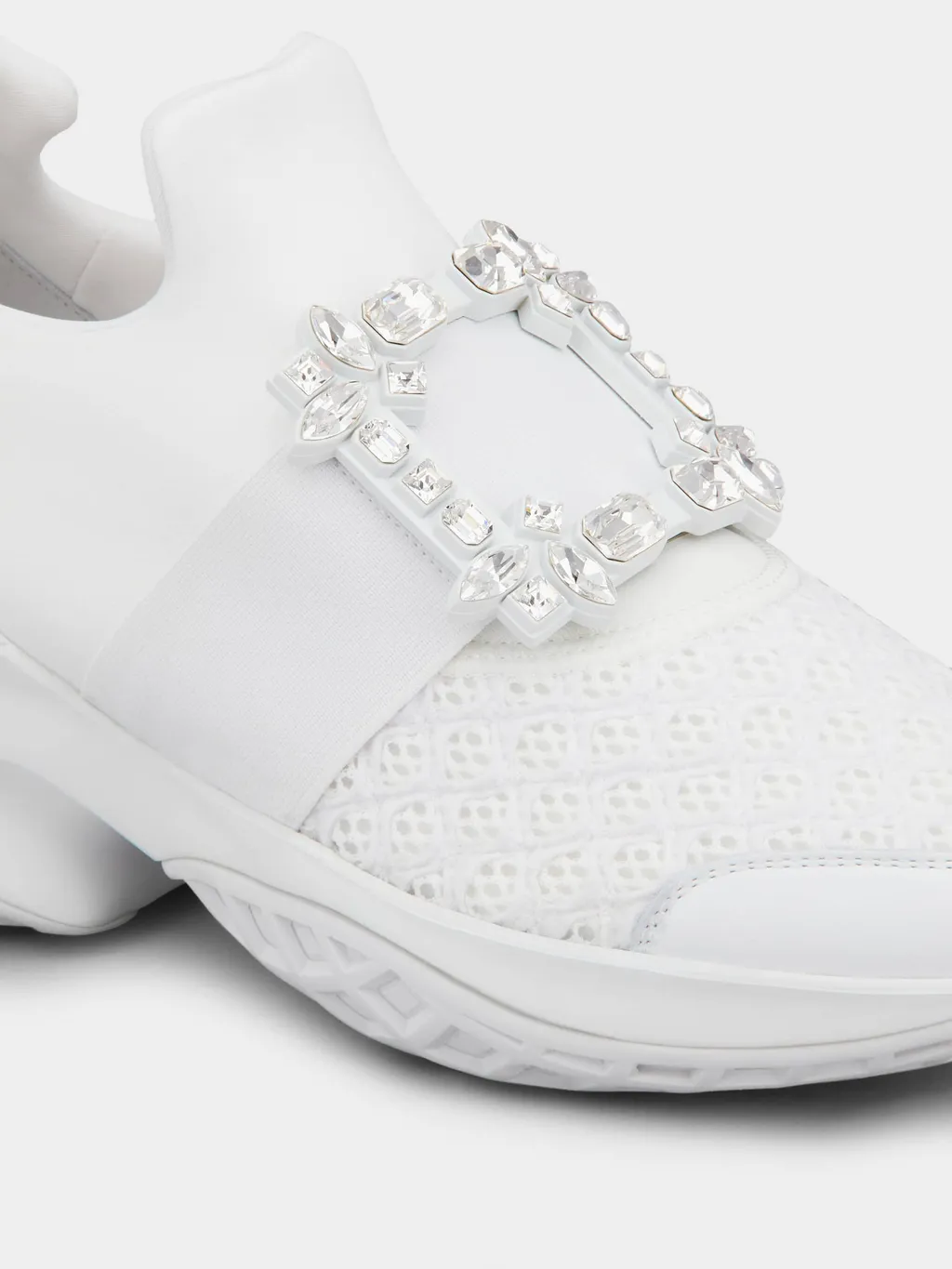 Viv' Run Buckle Sneakers